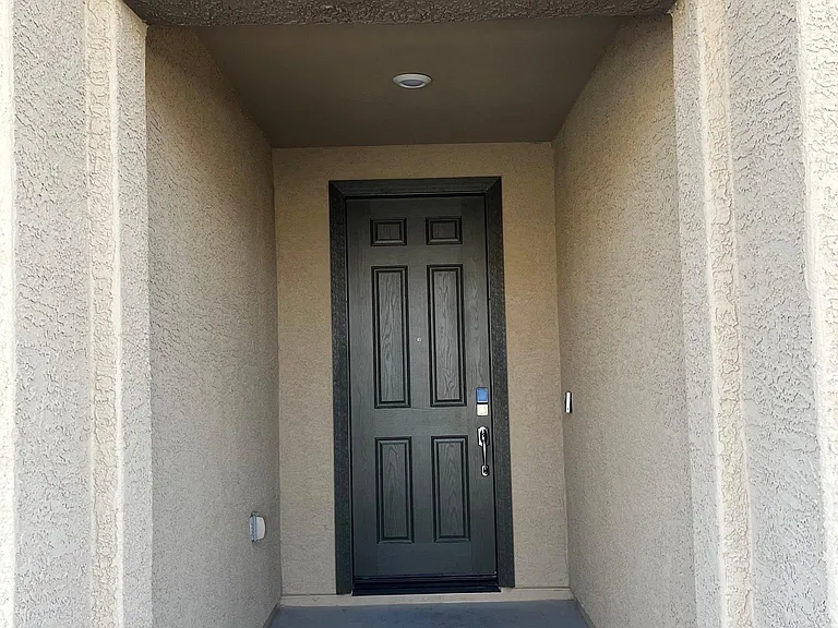 3025 W Chalfont Dr — Photo 3