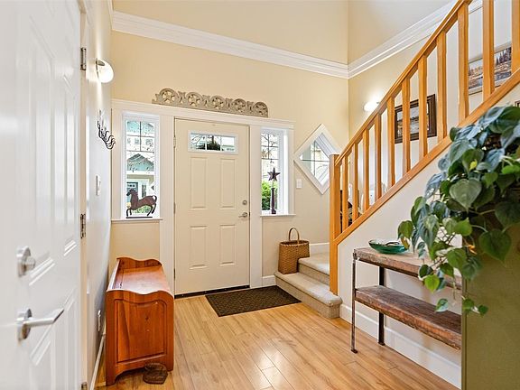 2nd image of 2210 Sooke Rd #13