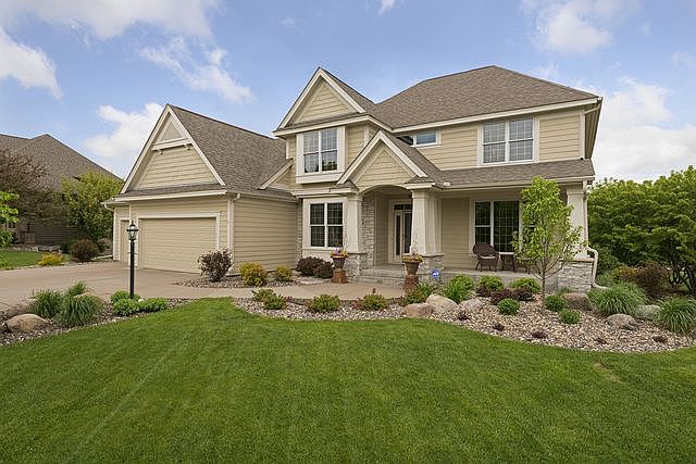 1st image of 8887 Springwood Dr