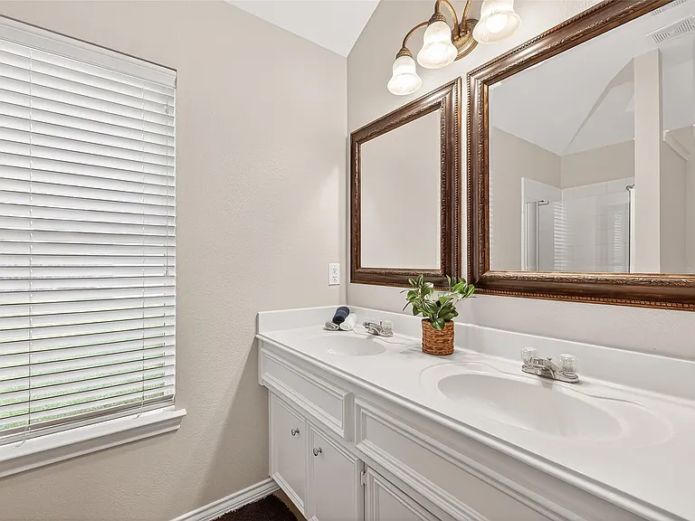 1646 Martin Lake Dr — Photo 34