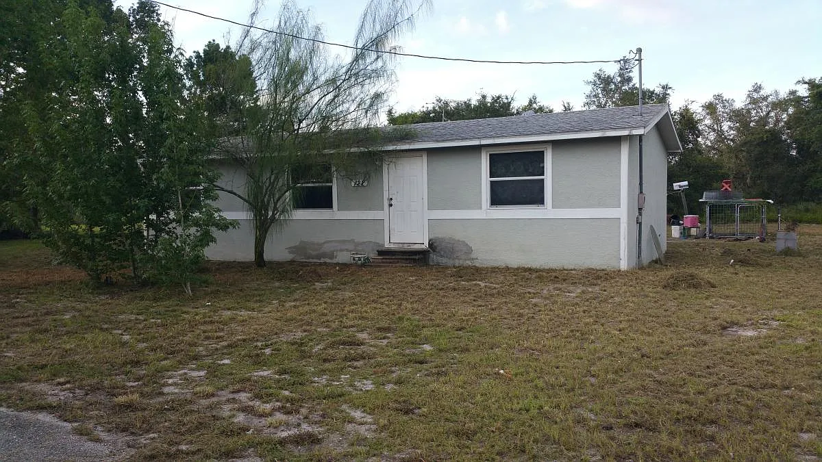 122 Hill Court — Photo 1