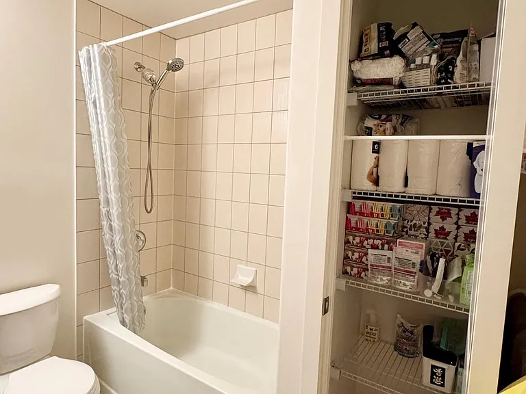 4955 Yonge St #1001 — Photo 16