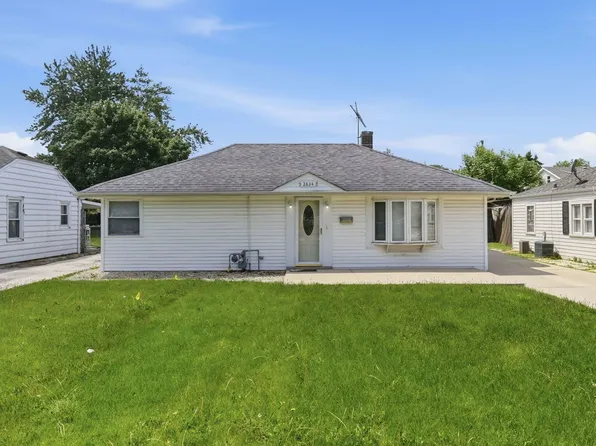 2834 Maple St, Franklin Park, IL 60131