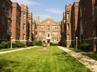 1621 Ridge Ave #H2, Evanston, IL 60201