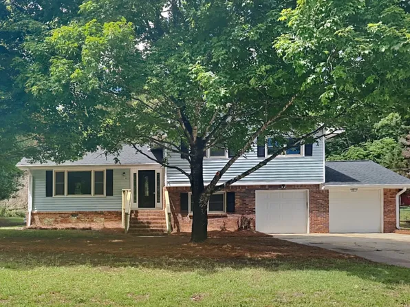 1102 Tony Valley Dr SE, Conyers, GA 30013