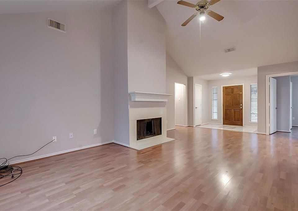 1st image of 17910 Autumn Hills Dr