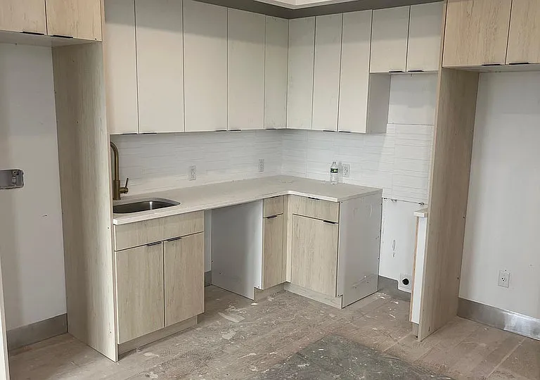 193 Graham Ave #4M — Photo 3