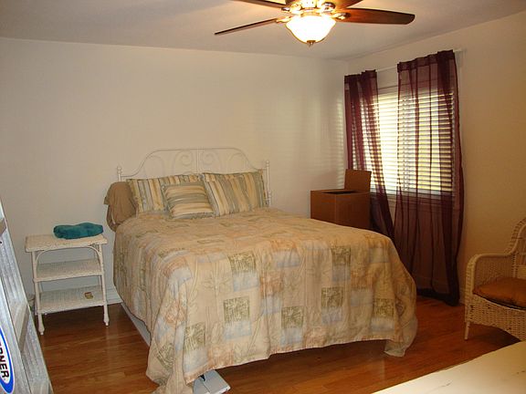 4th image of 72 Tifton Way N