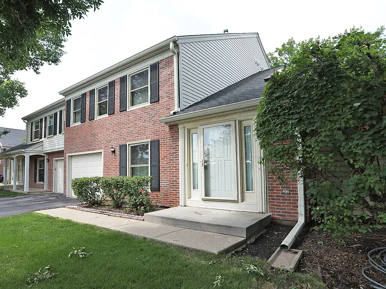 125 Bright Ridge Dr — Photo 2