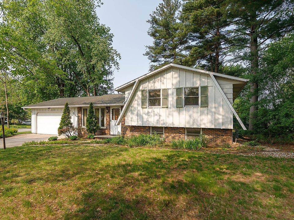 1814 Southview Ln, Green Bay, WI 54304 Zillow