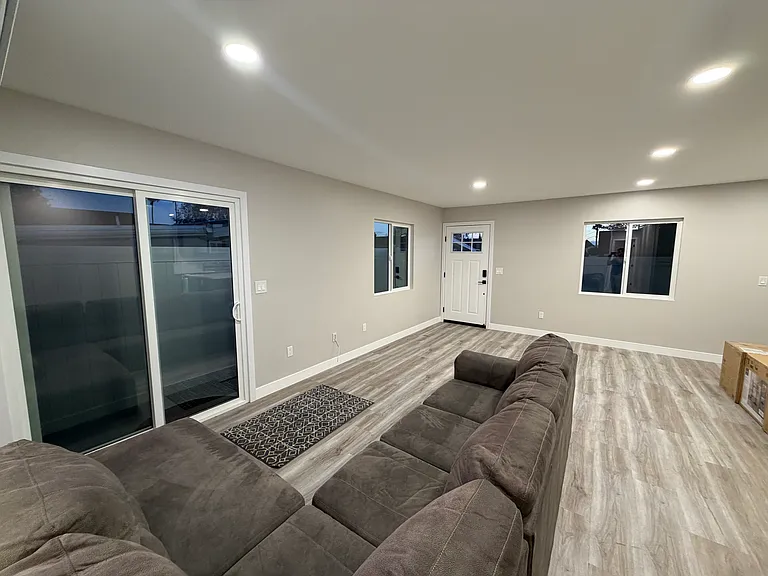 4560 Bannock Ave — Photo 5