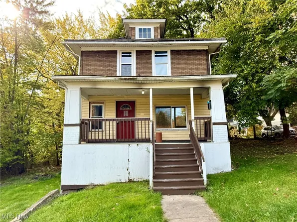 1020 5th Ave, Akron, OH 44306