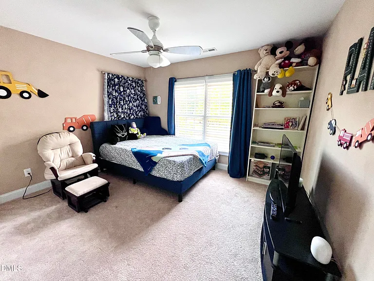 1073 Gold Rock Ln — Photo 26