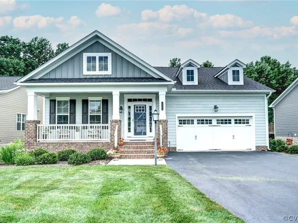 12130 Branch Overlook Dr, Manakin Sabot, VA 23103