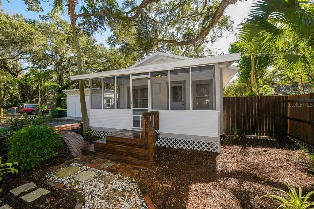 1 bed, 1.0 bath, 420 sqft, $1,750 — Photo 4