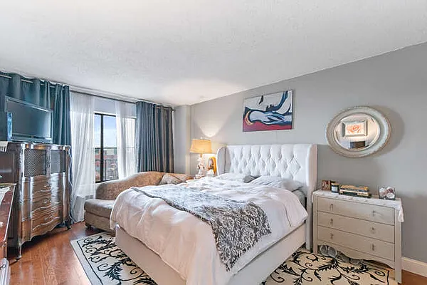 Rented by Daniel Gale Sotheby's International Realty | media 43