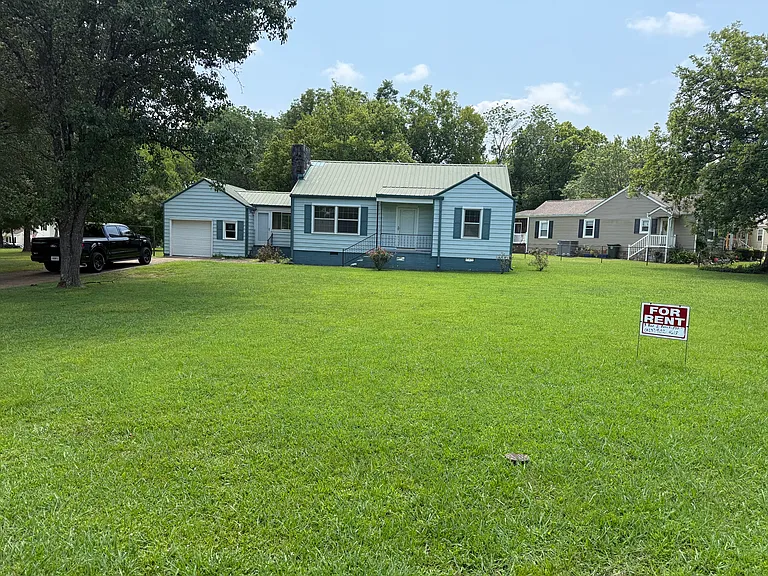 701 Forrest Rd — Photo 9