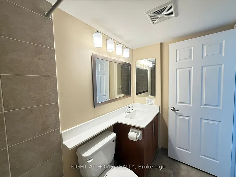 310 Burnhamthorpe Rd W #2101 — Photo 27