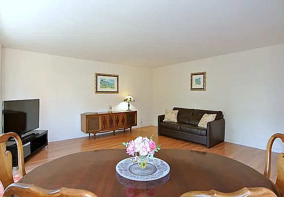 2nd image of 549 W 123rd St APT 6D