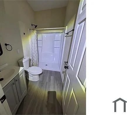 541 Woodbine St — Photo 15