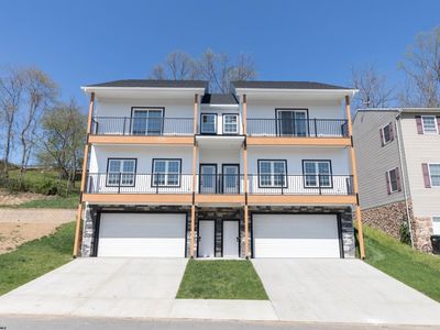 71 Hall Valley Ct, Bridgeport, WV, 26330