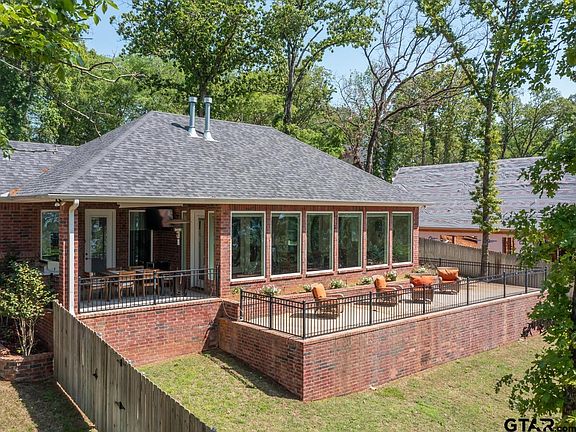 4th image of 23793 Caddo Cir
