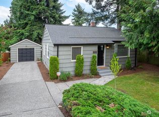 11706 Roosevelt Way NE, Seattle, WA