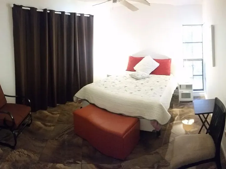 Guest bedroom #2