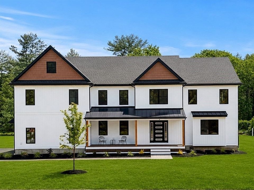 1st image of 4 Fitzpatrick Ln