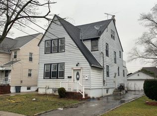 23 Gordon Rd, Valley Stream, NY 11581