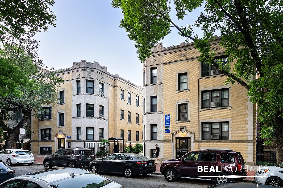 Building Photo - 427 West Belden