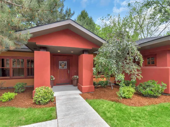 2156 S Manitou Ave, Boise, ID 83706