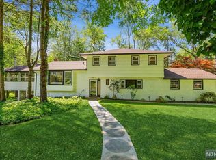 11 Maple Ave, Demarest, NJ 07627