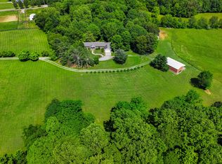 3952 Sadlersville Rd, Adams, TN 37010