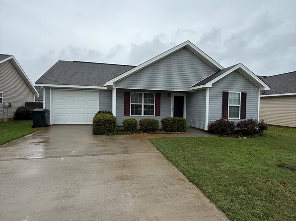 304 Grand Ave, Bonaire, GA 31005