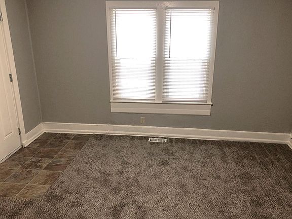 3rd image of 816 Osage St