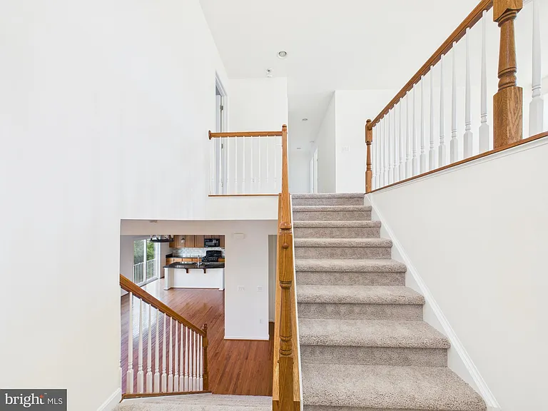 18213 Jillian Ln — Photo 12