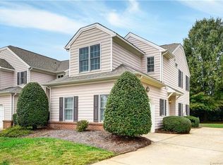 8739 Fox Chase Ln, Charlotte, NC 28269
