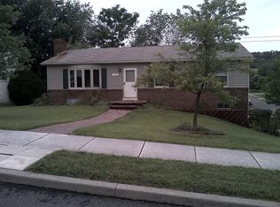 110 West Rd, Mount Airy, MD 21771