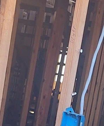 4th image of 3209-11 2nd St