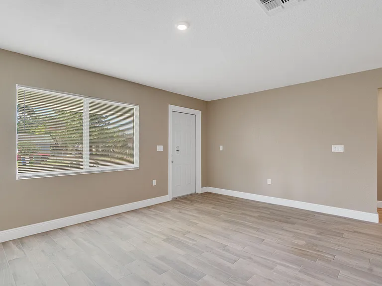 1405 Avenue G #A — Photo 12
