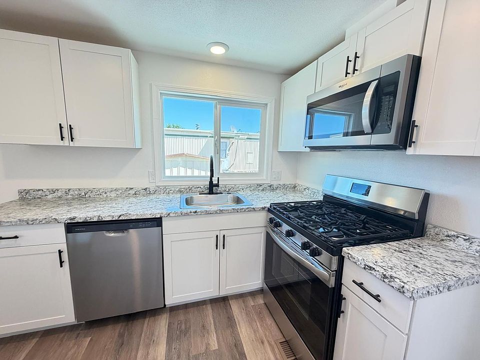 1st image of 4202 Floral Dr #67