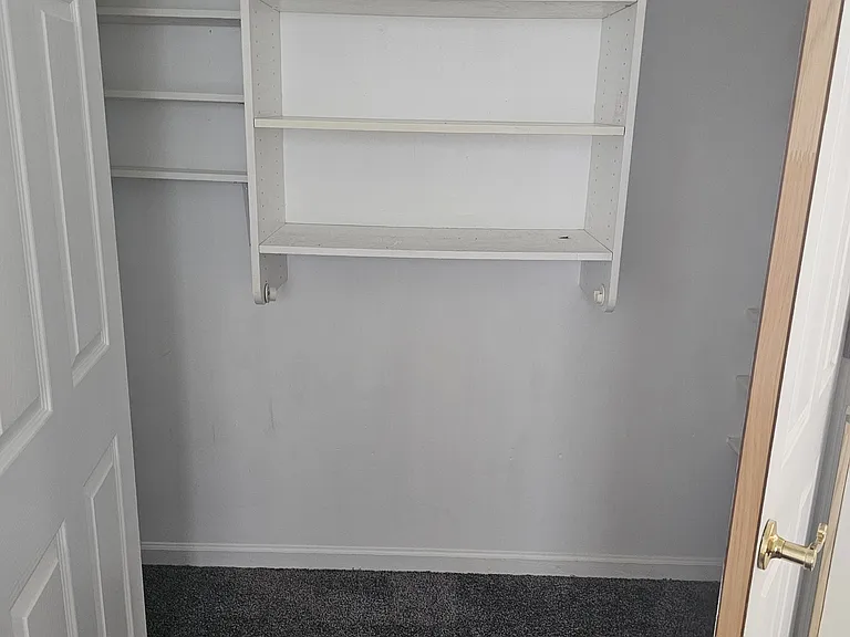 215 Strawberry Ct — Photo 15
