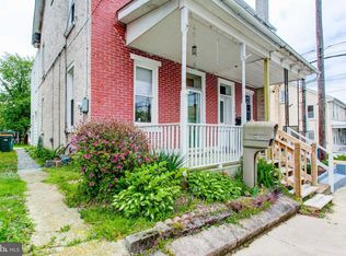 46 4th St, Pennsburg, PA 18073
