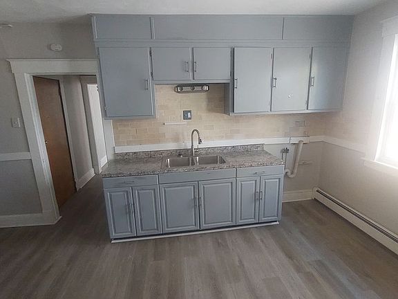 2nd image of 335 High St APT 2N