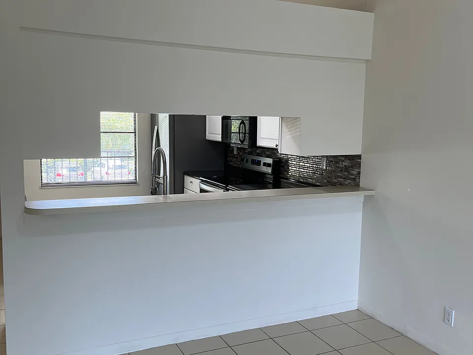 Pass-Through to Kitchen