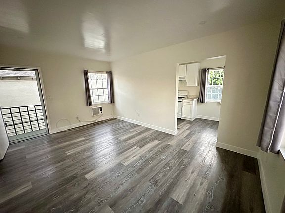 3rd image of 3922 W 7th St #3922
