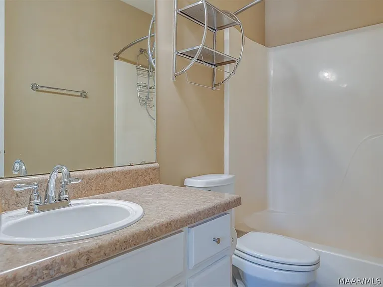 6242 Bell Gables — Photo 11