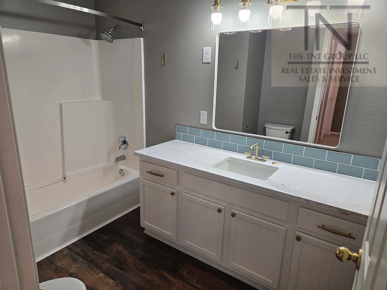 4 bed, 1276 sqft, $2,100 — Photo 4