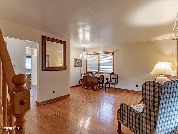 5th image of 10205 Moonlight Way